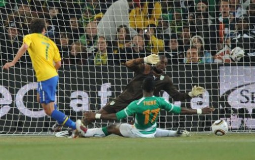 Brazil's Elano during the 2010 FIFA World Cup group G match