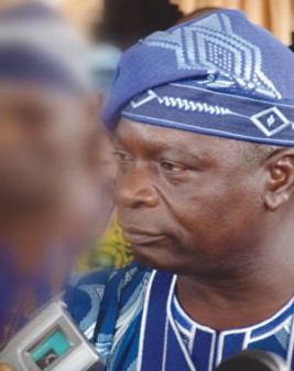 Olagunsoye Oyinlola,  Appeal court says he remains PDP Secretary