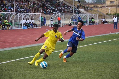 enyimba’s-henry-uche-right