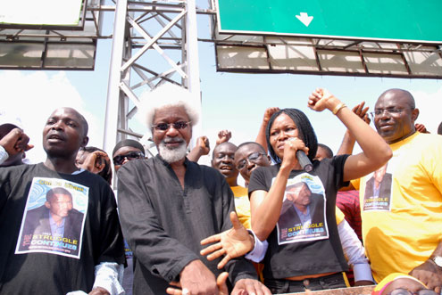 Prof. Wole Soyinka (m) with other human rights activists during a rally in Lagos this morning to mark the 5th anniversary of the death of Chima Ubani. PHOTO: Akin Farinto.