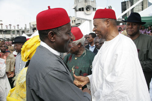 FROM RIGHT, PRESIDENT GOODLUCK JONATHAN, PRESIDENT GENERAL, AKA IKENGA, DR. SYLVAN OLISANYE EBIGWE, CHAIRMAN, OHANAEZE NDIGBO, LAGOS STATE, CHIEF OLIVE AKUBUEZE AND CHAIRMAN OF THE OCCASION, AMB. ARTHUR MBANEFO AT THE CELEBRATION OF IGBO UNITY, CULTURE AND TRANSFORMATION TODAY SATURDAY IN LAGOS.