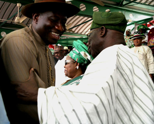 PRESIDENT GOODLUCK JONATHAN WITH FORMER PRESIDENT, CHIEF OLUSEGUN OBASANJO AT THE RALLY.