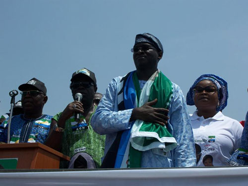 L-R ACN Lagos state Chairman Prince Henry Ajomole, ACN Lagos west vice Chairman cardinal James odunmbaku, Governor Babatunde Raji Fashola  and his running mate chief mrs Joke Orelope Adefulire at the governorship campaign rally in Badagry lagos 07/03/11