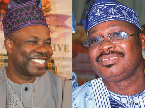 Senator Ibikunle Amosun (l) and Ajimobi