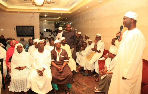 Governor  of  Lagos State, Mr Babatunde Raji Fashola  SAN addressing the Pilgrims from Lagos State during the Special Prayers for the nation and Lagos State organized by the Lagos State Moslem Pilgrims Welfare Board  in Mecca, Saudi Arabia at this yearâ€™s lesser Hajj ( Umrah ) on Saturday, August  27, 2011.