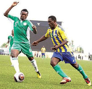 Nigeria’s Godfrey Oboabona (left)