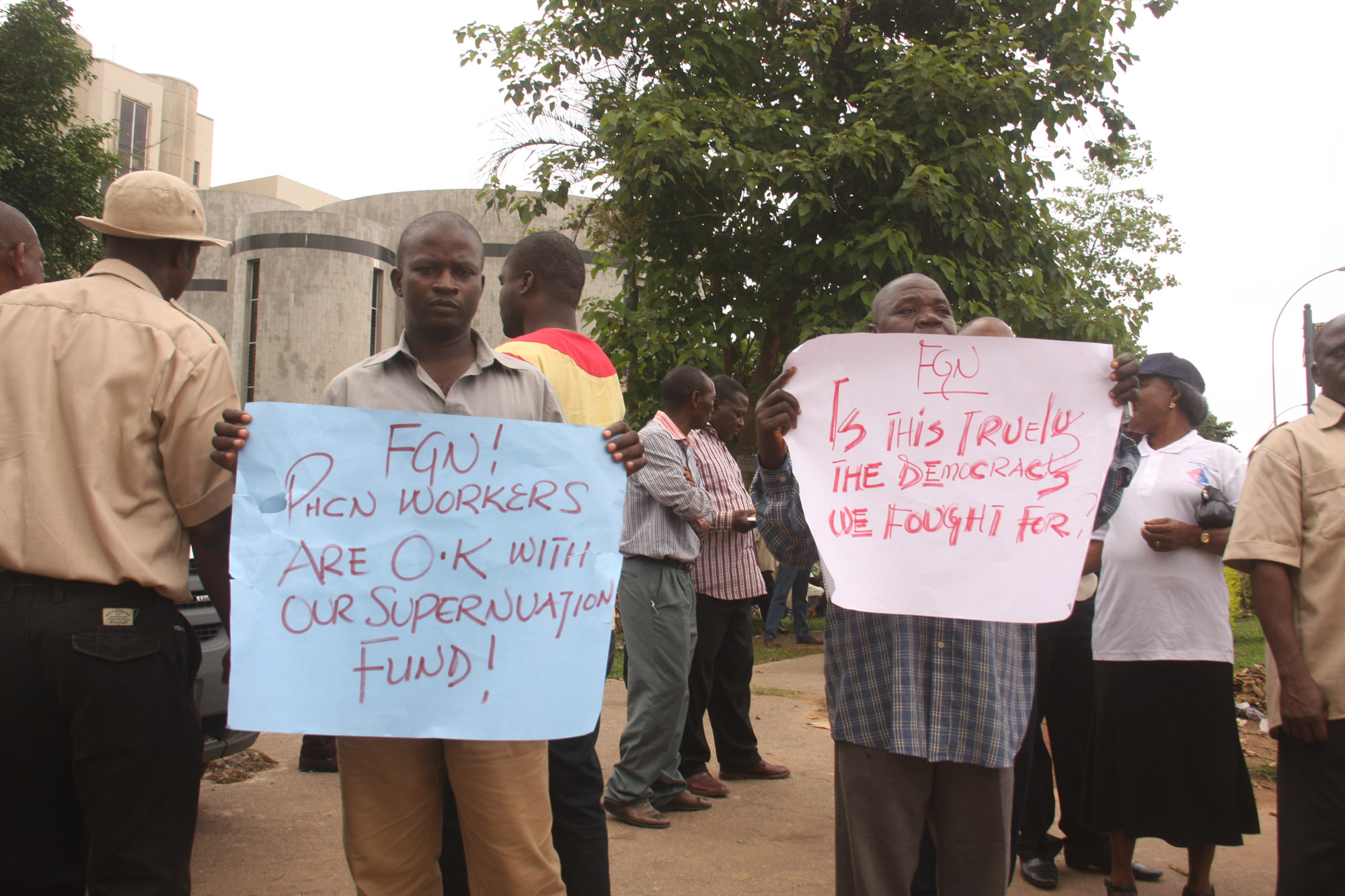 Workers protest at  PHCN headquarters