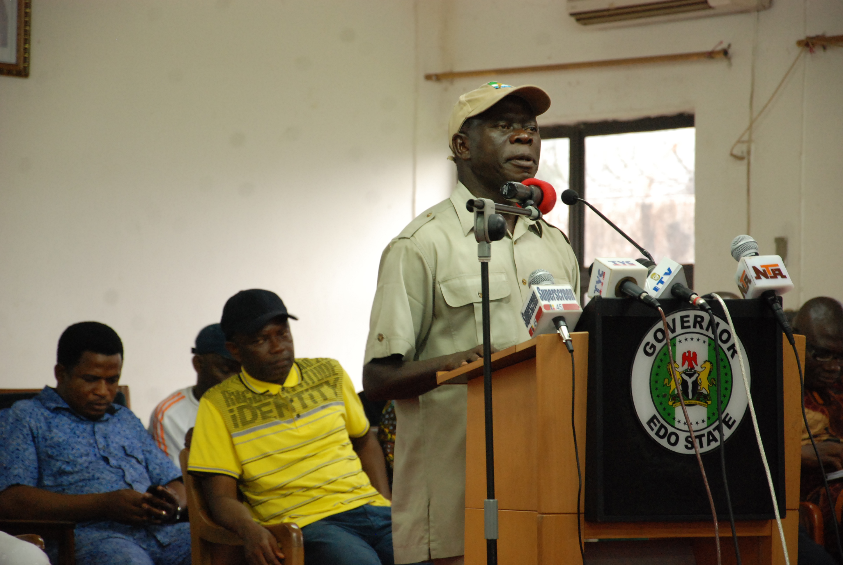 oshiomhole at the post victory press confab