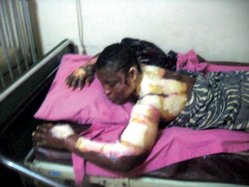 Oluwakemi Fowowe battling for survival on hospital bed.