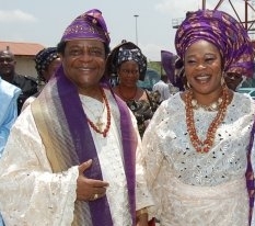 internet pix of olu-bajowa and his wife
