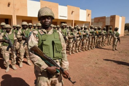 Nigerian soldiers in Bamako to fight Tuareg terrorists