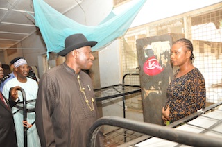 The President chats up one of the new police recruits