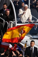 Pope Benedict waves goodbye