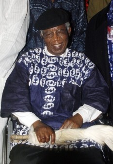 Chinua Achebe: body wanted by home state