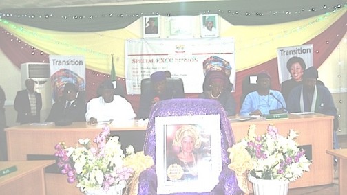 Governor KAYODE FAYEMI LEADING THE SPECIAL EXCO FOR OLUFUNMILAYO OLAYINKA.