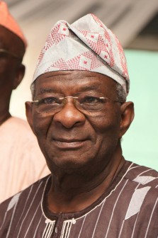 Governor Fashola's father: Dies