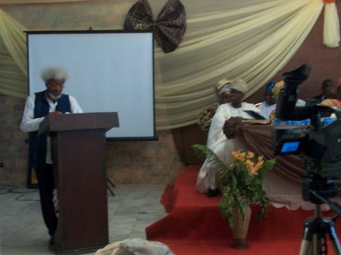 Professor Wole Soyinka delivering his keynote address at the opening ceremony