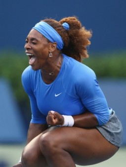 Serena Williams of the USA screams after a point during her match against Francesca Schiavone of France on day three of the Rogers Cup Toronto at Rexall Centre at York University on August 7, 