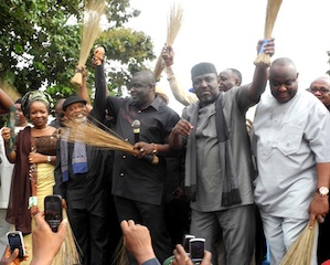 Ngige, second left and Governor Okorocha, second right