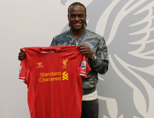 Victor Moses with his new Liverpool jersey