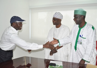 Oshiomhole with the committee members