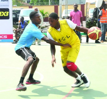 Basketball action between Victory Basketball Academy and ISL Team Basketball Academy in their first match of the Lagos International Basketball Classics at the Mobolaji Johnson Sports Centre, Rowe Park, Yaba, Lagos, yesterday.