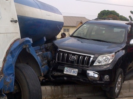 The killer truck and the Prado jeep