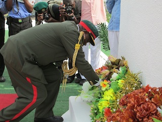 The commander of the Nigerian Legion, Chief Tosin Oshinusi also lays a wreath