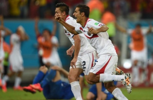 Costa Ricans rejoice after winning penalty shootout