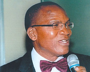 Dr Abraham Nwankwo