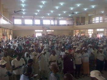 A cross section of Ikorodu indigenes, clamouring for the next Governor of Lagos State during the Town Hall Meeting on Tuesday, 28 October, 2014.  Photo: Damilare Okunola