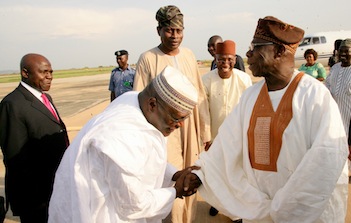 Hello Boss...Former President Olusegun Obasanjo and former Vice President and presidential aspirant of All Progressives Congress (APC), Atiku Abubakar when the duo met at the Minna Airport during a visit to former military President General Ibrahim Babangida on his return from medical treatment, in Minna, Niger State on Tuesday