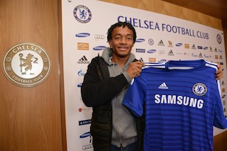Unveiled: Cuadrado signs for Chelsea