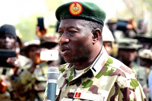 Jonathan speaks to the troops in Baga