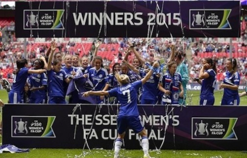 Chelsea players crowned FA Cup winners in 2015
