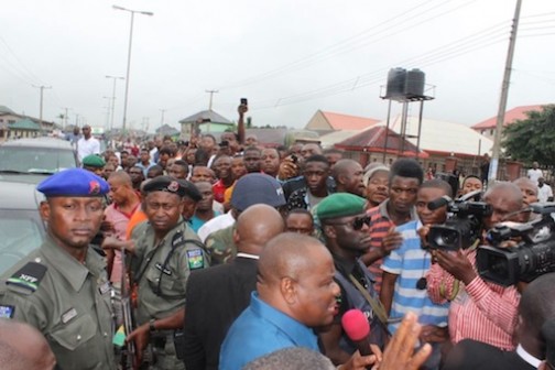 Governor Nyesom Wike of Rivers addressing protesters following the killing of David Legbara by a policeman