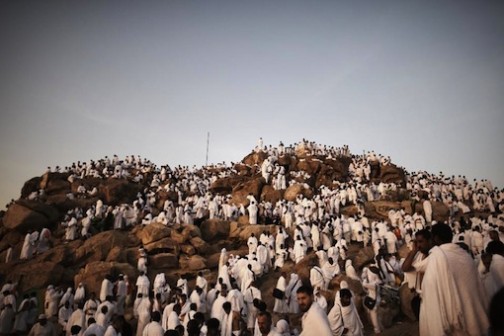 FILE PHOTO: Muslim pilgrims gather on Mount Arafat near Mecca as they perform one of the Hajj rituals on October 3, 2014 (AFP Photo/Mohammed al-Shaikh)