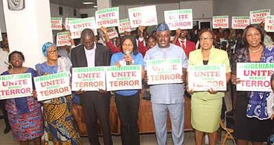 PIX.5.L-R: MRS. FUNKE ODUTOLA, DIRECTOR LAGOS STATE MINISTRY OF WOMEN AFFAIRS & POVERTY ALLEVIATION, MS. ADA AGINA UDE, ED, GENDER & DEVELOPMENT ACTION (GADA), MR. AKINKUNMI OLUSEGUN, PRINCIPAL, TIMAKH COLLEGE, ALAGBADO,LAGOS, DR. JOE OKEI-ODUMAKIN, PRESIDENT (WOMEN ARISE), RT. HON. MUDASHIRU OBASA, SPEAKER LAGOS STATEHOUSE OF ASSEMBLY, PRINCESS ADEBOLA KOLAWOLE, PRINCIPAL, OJODU JUNIOR GRAMMAR SCHOOL & MRS. CHIKWUE OCHIAGHA, NATIONAL PRESIDENT, YOUNG WOMEN’S CHRISTIAN ASSOCIATION OF NIGERIA @ THE PUBLIC FORUM ON SENSITIZATION FOR THE IMPLEMENTATION OF GUIDELINES ON GENDER-BASED VIOLENCE & ITS EFFECT ON YOUNG PERSONS IN NIGERIA, ORGANISED BY WOMEN ARISE, MONDAY 28TH SEPTEMBER, 2015, AIRPORT HOTEL, IKEJA, LAGOS.