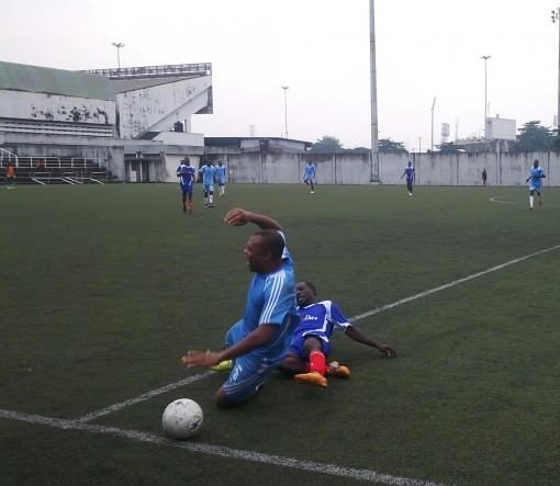 Action during the semi final  match between  Complete Sports and SportsDay played at the Legacy Pitch of the National Stadium,  Lagos at the Lagos NUJ Media Games on Friday.