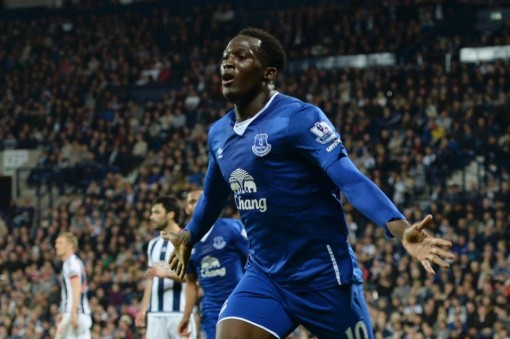 Everton striker Romelu Lukaku celebrates scoring during an English Premier League football match against West Bromwich Albion at The Hawthorns in West Bromwich, central England, on September 28, 2015 (AFP Photo/Oli Scarff)