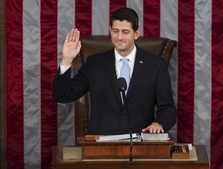 Newly elected Speaker of the House Paul Ryan, Republican of Wisconsin, takes the oath at the US Capitol on October 29, 2015 Photo: AFP