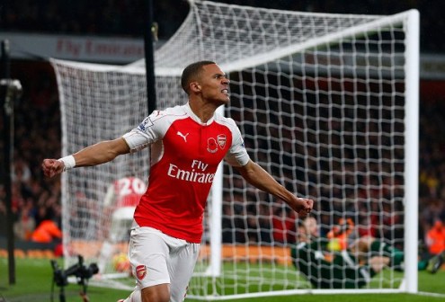 Kieran Gibbs celebrate after scoring the equaliser for Arsenal