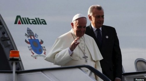 Pope Francis arrives Africa