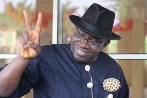 Governor Seriake Dickson acknowledges cheers from the crowd shortly after voting. Photo: Idowu Ogunleye