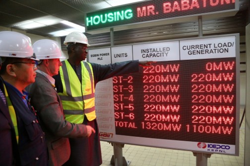  Minister of Power, Works and Housing, Mr. Babatunde Fashola (left) during a facility tour and inspection shortly before the commencement of the despatch of additional 220mw from Egbin Power to boost power supply in Lagos on Friday, December 11, 2015. With him is the Managing Director/Chief Executive Officer, Egbin Power Plc, Mr. Dallas Peavey Jr (middle) and another top management staff.