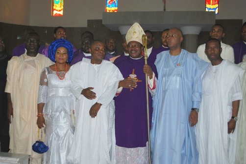 Delta State Governor, Senator Ifeanyi Okowa (Right); Senate President, Bukola Saraki (3rd Right); Deputy Senate President, Ike Ekweremadu (left); the Catholic Bishop of Issele-Uku Dioceses, Bishop Michael Elue and Senator Peter Nwaoboshi and his wife during his thanksgiving service for his victory at the General election held at St Augustine's Catholic Church, Ibusa