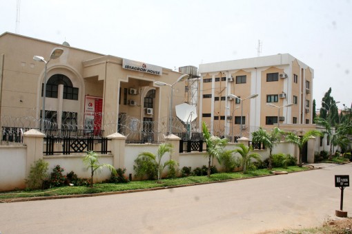 COVID-19: EFCC locks out unvaccinated staff