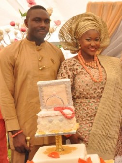 R-L: Eniye Olatoyosi Oyegun and Umaso John-Eketu at the traditional wedding in Benin