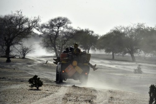 Nigerien soldiers patrol in Bosso, near the Nigerian border, on May 25, 2015 ©Issouf Sanogo (AFP/File) 