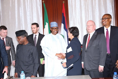  R-L Nigeria Minister of Industry, Trade and Investment, Mr Okechukwu Enelamah, United States Ambassador to Nigeria, Mr James F. Entwistle, the United States Secretary of Commerce, Penny Pritzker, President Muhammadu Buhari, member of the delegation Mr Kyle Murphy, Vice President Prof Yemi Osinbajo  and  Executive Deputy Assistant Secretary, Europe, Middle East and Africa, US Department of Commerce, Mr. Michael Lally during an audience with the visiting US Secretary of Commerce at the State House in Abuja. PHOTO; SUNDAY AGHAEZE. JAN 26 2016.